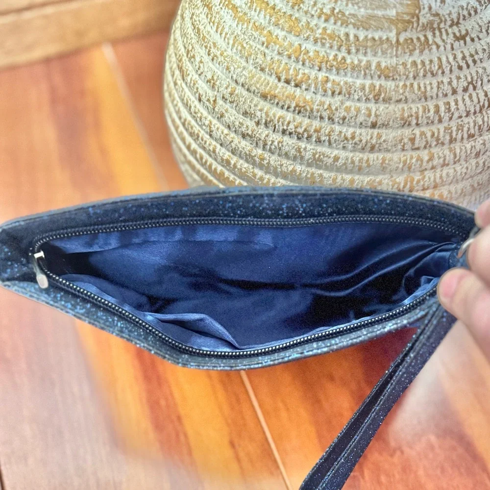 Elegant Glitter Navy Blue Zip Clutch Bag - Picture 4 of 6